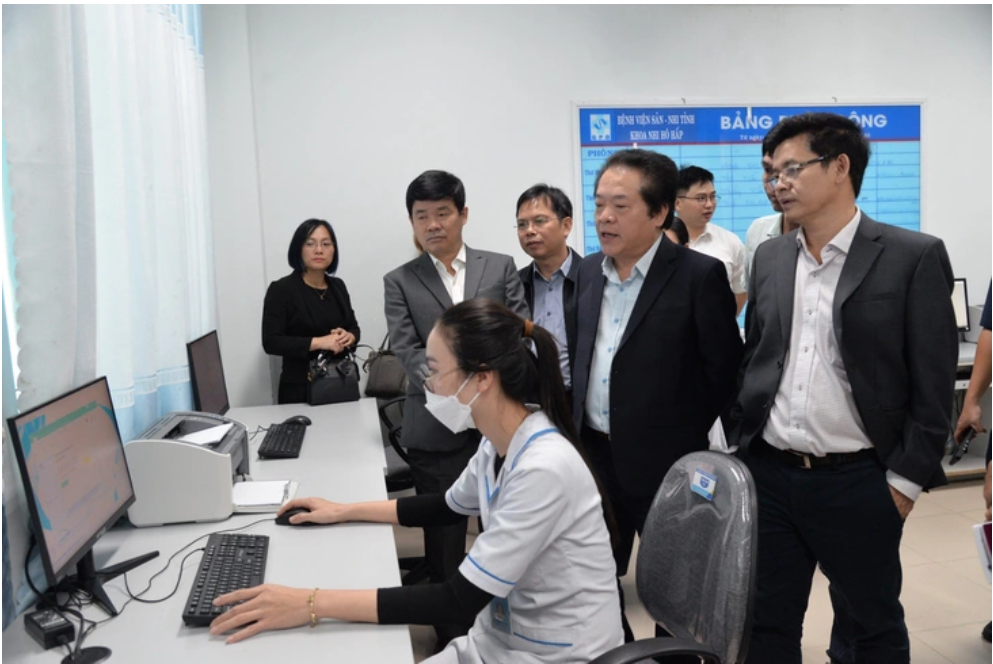 Bệnh viện Sản Nhi Quảng Ngãi chính thức triển khai bệnh án điện tử